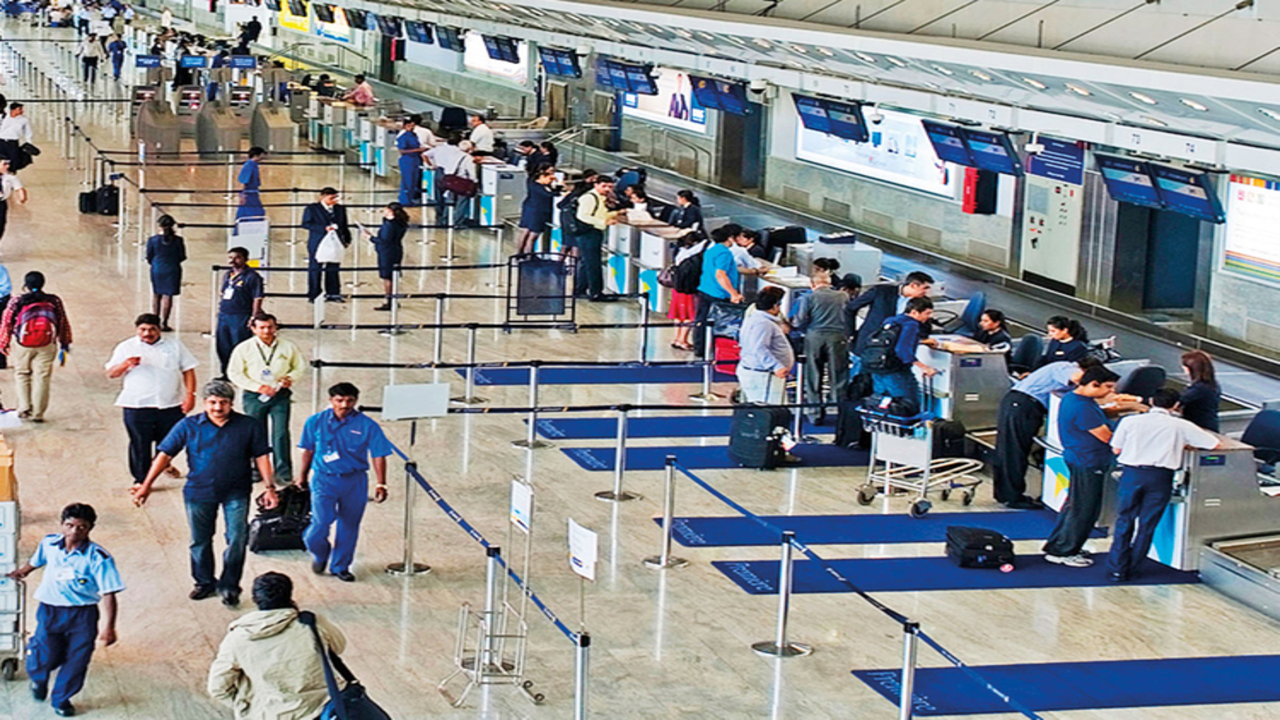 You are currently viewing Online registration: Indians in UAE seek clarity